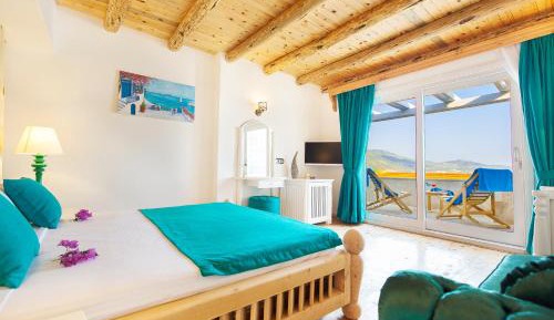 Master Deluxe Double Room with Terrace and Sea View