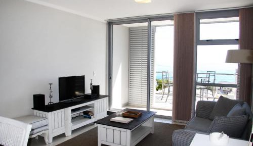 Luxury One-Bedroom Apartment