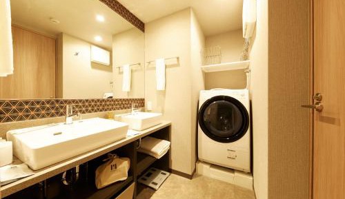Deluxe Japanese Room with Washing Machine