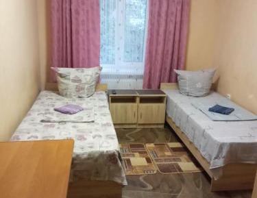Twin Room with Shower