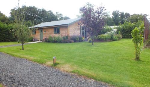 The Garden Shed (no dogs)