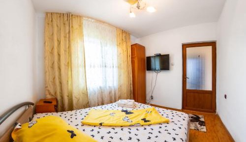 Double Room with Shared Bathroom