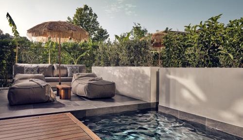 Suite with Private Pool