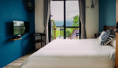 Double Room with Mountain View