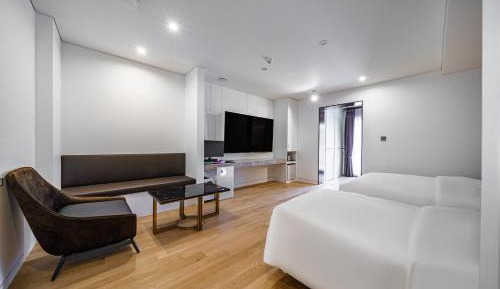 Superior Twin Room with Terrace