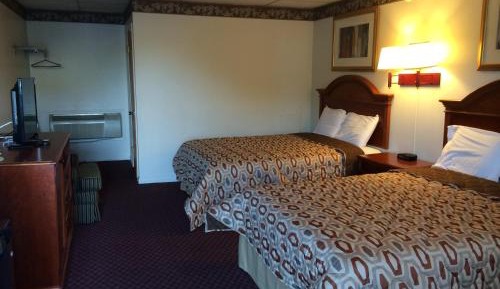 Non-Smoking Double Queen Room