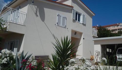 One-Bedroom Apartment with Balcony and Sea View