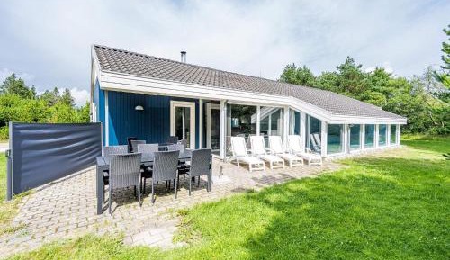 Four-Bedroom Holiday Home