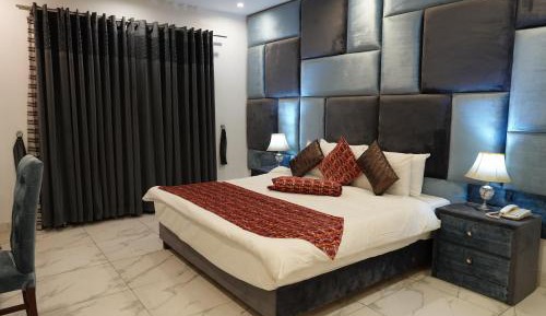 Executive Suite