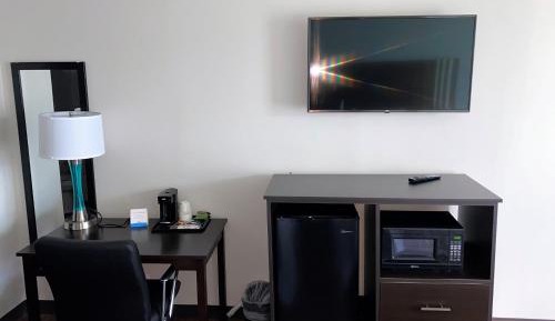 King Room - Non-Smoking