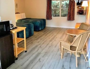 Standard Queen Room with Two Queen Beds