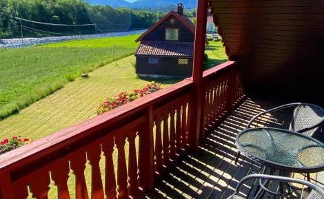 Apartment with Balcony (5 Adults)