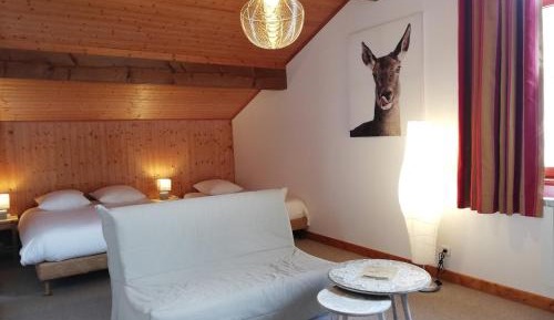 Triple Room with Private Bathroom