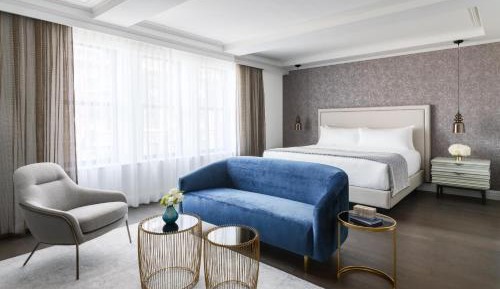 Junior King Suite