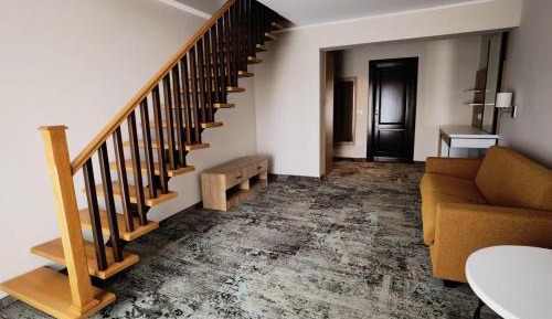 Deluxe Family Suite