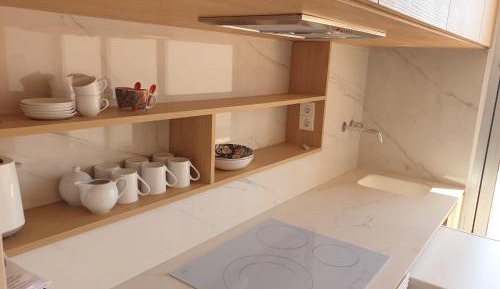 Apartment with Shower