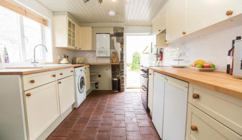 One-Bedroom Cottage