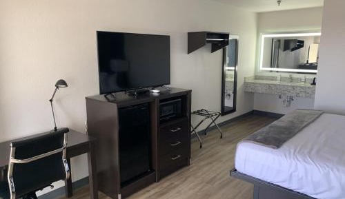 Standard King Room