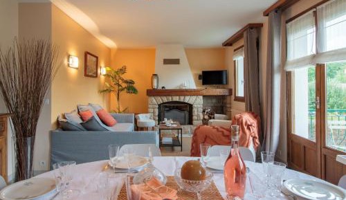 Holiday Home with Shower