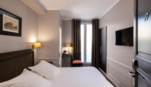 Double or Twin Room with Balcony