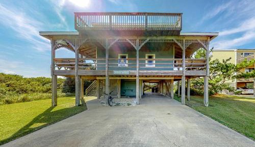Four bedroom holiday home 