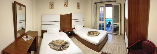 Three-Bedroom Apartment with Sea View