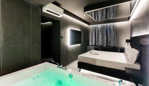 Queen Suite