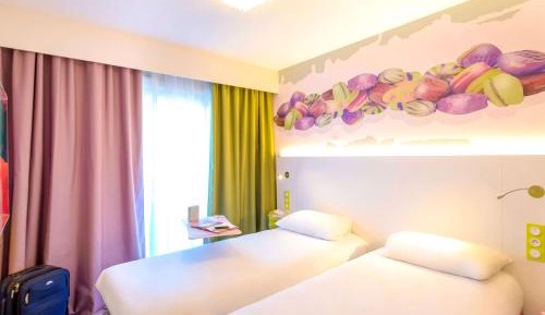 Standard Twin Room