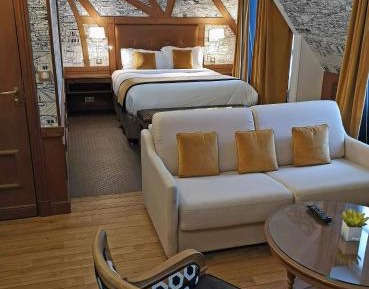 Deluxe Double Room with Balcony