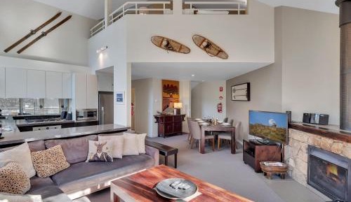 Superior Chalet