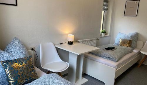 Standard Twin Room with Shared Bathroom