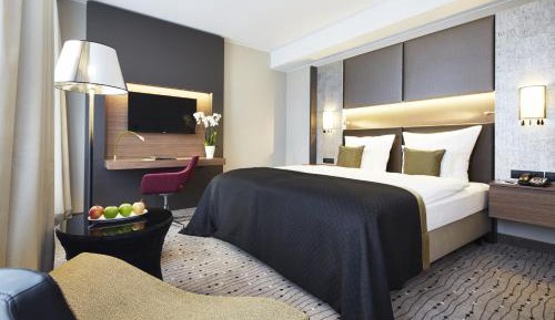 Grand Deluxe