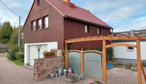 Apartment with Garden View