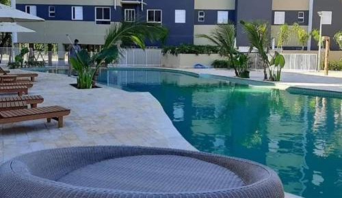Apartment with Pool View 