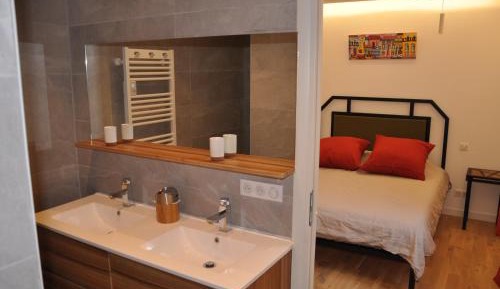Small Single Room
