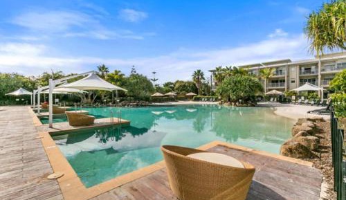 Three Bedroom Dual-Key Spa Suite
