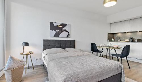 Deluxe Studio with Balcony