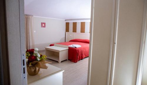 Large Double Room