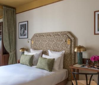 Superior Queen Room
