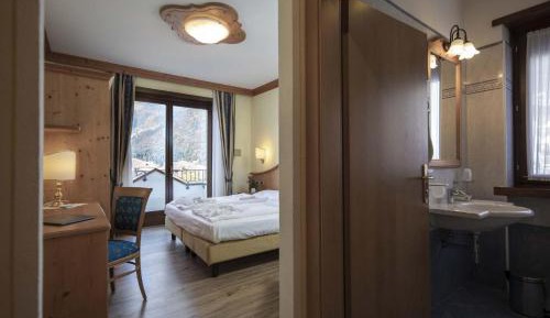 Double Room with Extra Bed