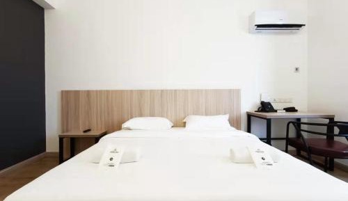 Superior King Room