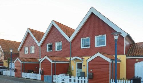 Two-Bedroom Holiday Home