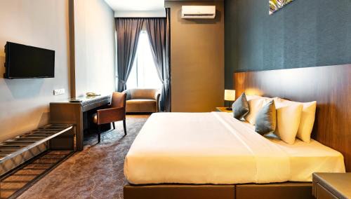 Premier King Room