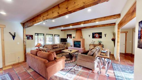 Four-Bedroom Holiday Home