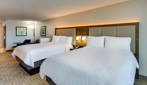 Two Single Beds Suite