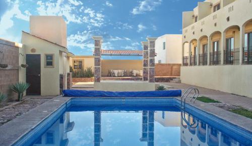 Three-Bedroom Townhouse