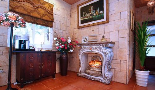 Luxury King Room