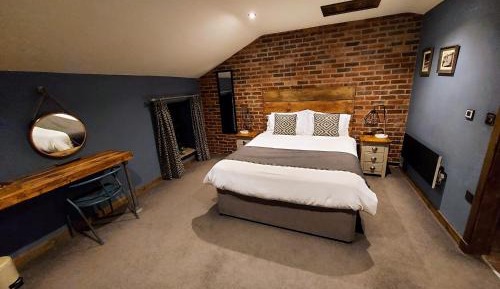 Superior King Room