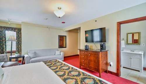 Standard King Room