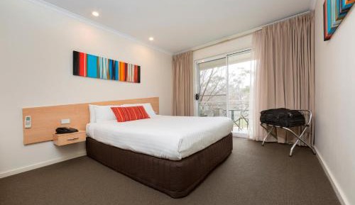 Queen Room